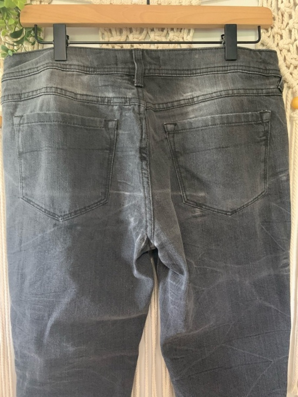 FREE PEOPLE Summer Solstice Tuxedo Distressed Washed Black Beaded Jeans 29 - Picture 5 of 15